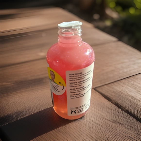 Lush Snow Fairy Two Tone Shower Gel 3.3 fl oz Open Seal - Picture 5 of 5